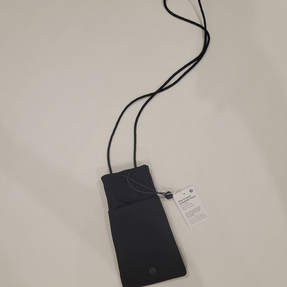 Lululemon Crossbody Pouch